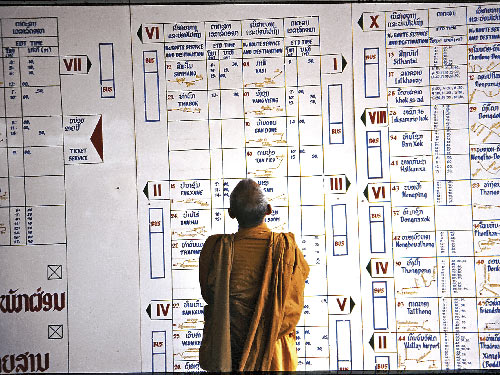 vientiane-busbahnhof-fahrplan1-sp